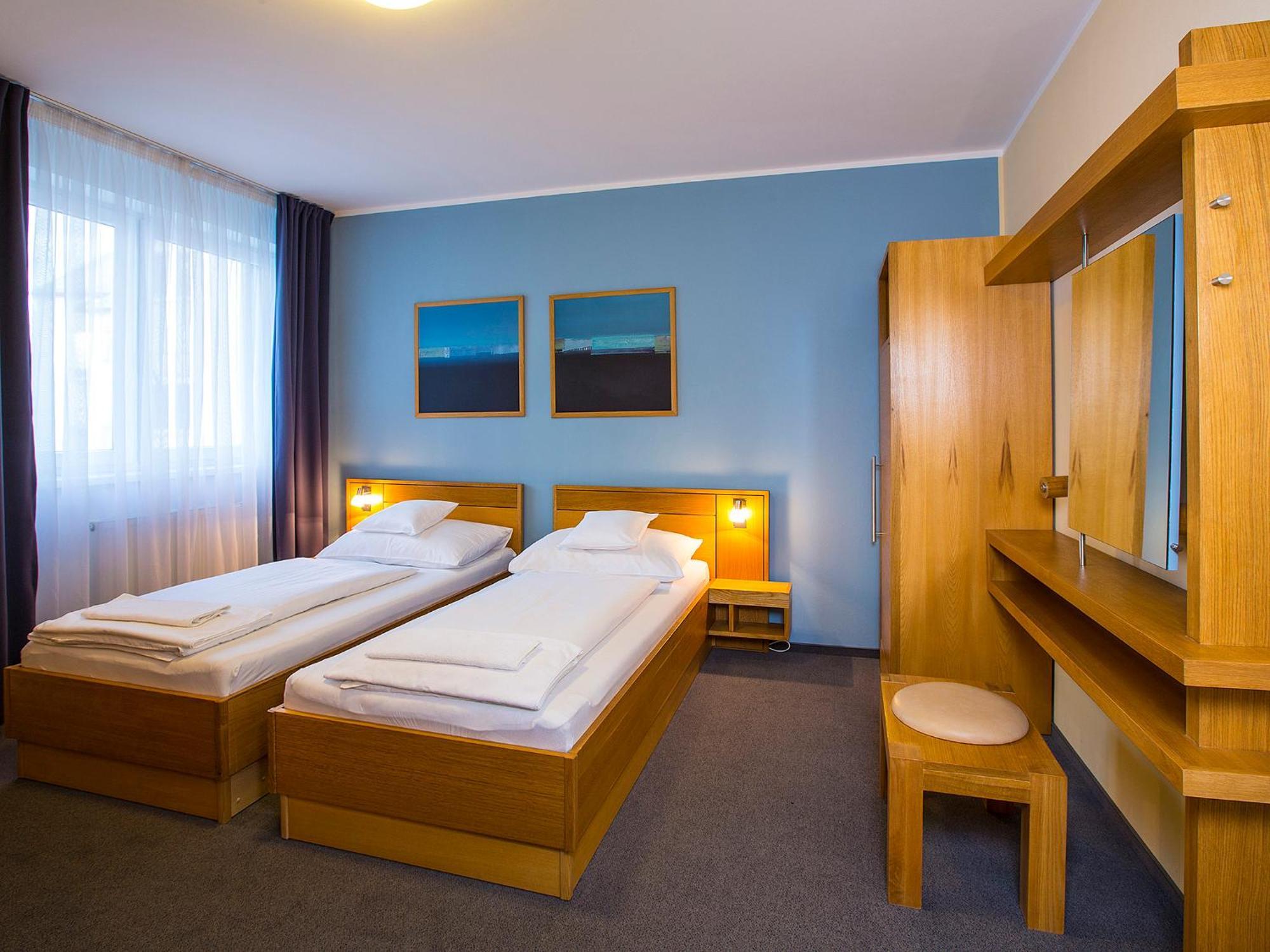 Hotel Trend Plzeň Habitación foto